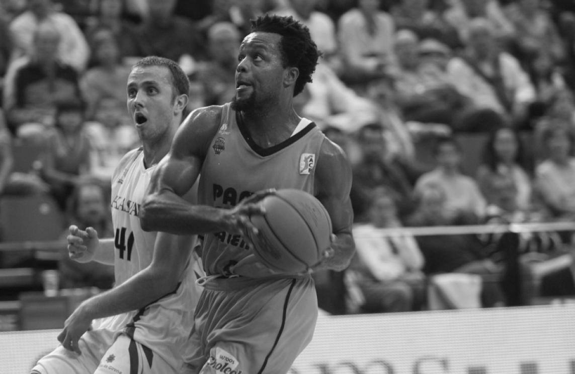 fortitudo gana y demuestra fuerza en el partido 4, asegurando una victoria clave y consolidando su posición en la competición.