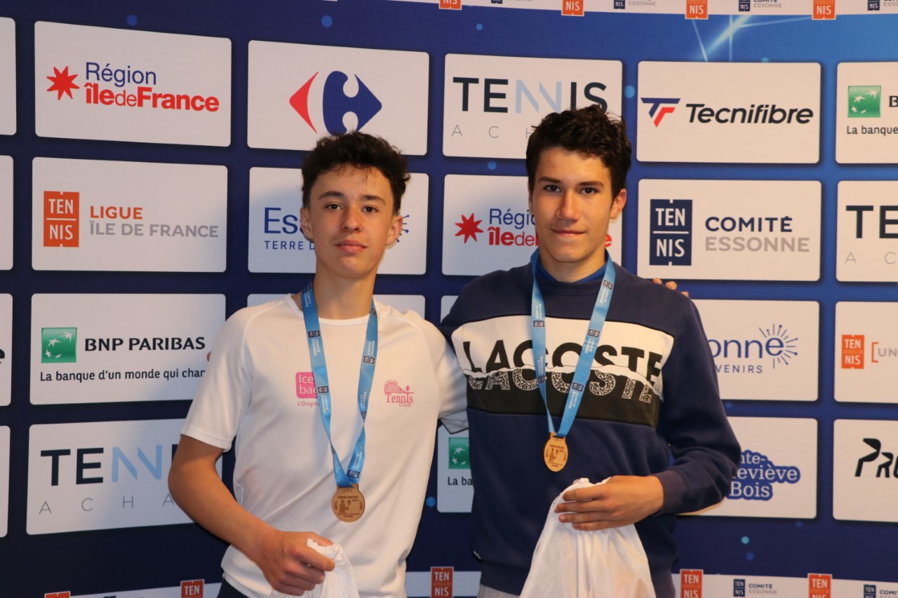 descubre los ganadores del torneo de tenis de invierno en villeneuve-sur-lot y celebra sus destacadas actuaciones en esta competición deportiva local.