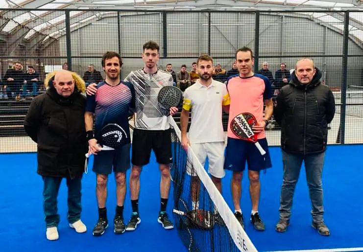 participa en el máster nacional de tenis de mesa en angers, un evento deportivo de alto nivel que reúne a los mejores jugadores del país para competir y demostrar su talento.