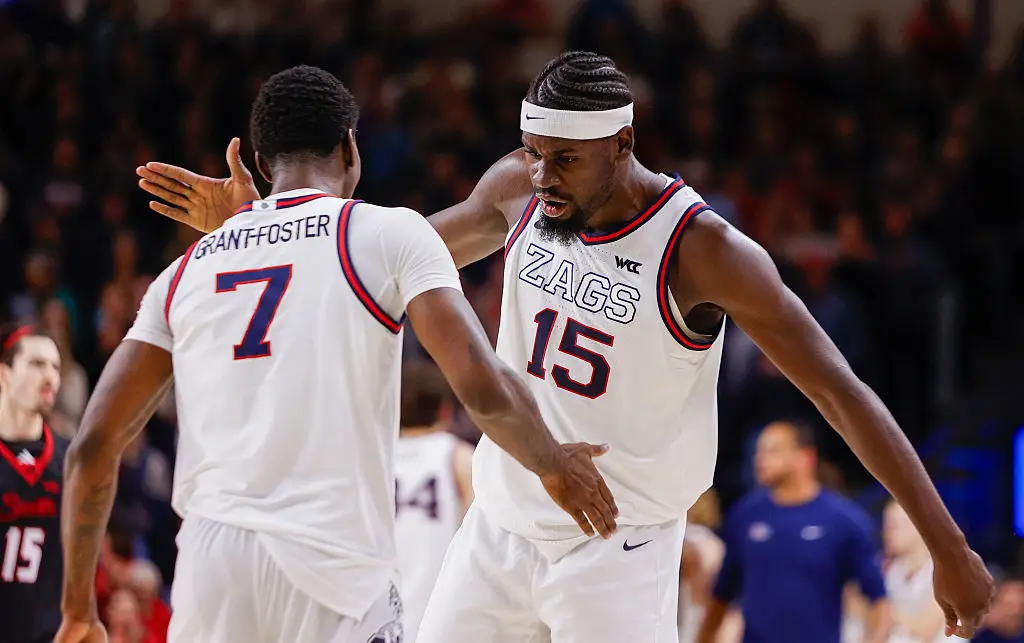 descubre la intensa rivalidad entre gonzaga y saint mary's, dos potencias del baloncesto universitario que protagonizan encuentros emocionantes y llenos de pasión.