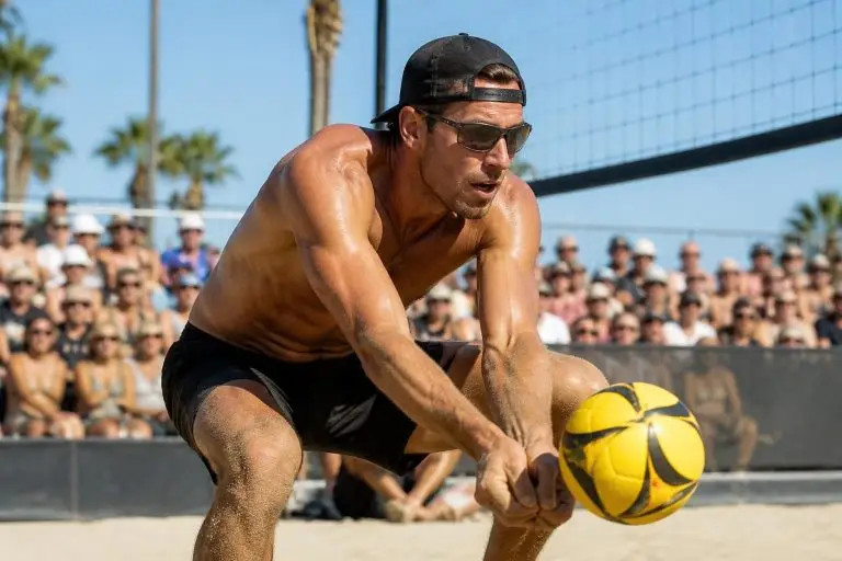 descubre cómo el socio y la oportunidad de jugar en long beach revitalizan la pasión de la estrella de avp, taylor crabb, en esta sesión de preguntas y respuestas exclusiva.