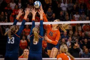 descubre las citas más destacadas del voleibol de illinois durante los días de medios de la big ten, con análisis y comentarios exclusivos.