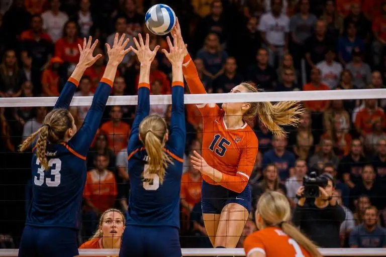 descubre las citas más destacadas del voleibol de illinois durante los días de medios de la big ten, con análisis y comentarios exclusivos.