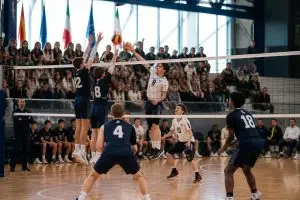 descubre cómo dodea impulsa el vóleibol de primera en las escuelas secundarias de europa, inaugurando una nueva etapa deportiva para los estudiantes.